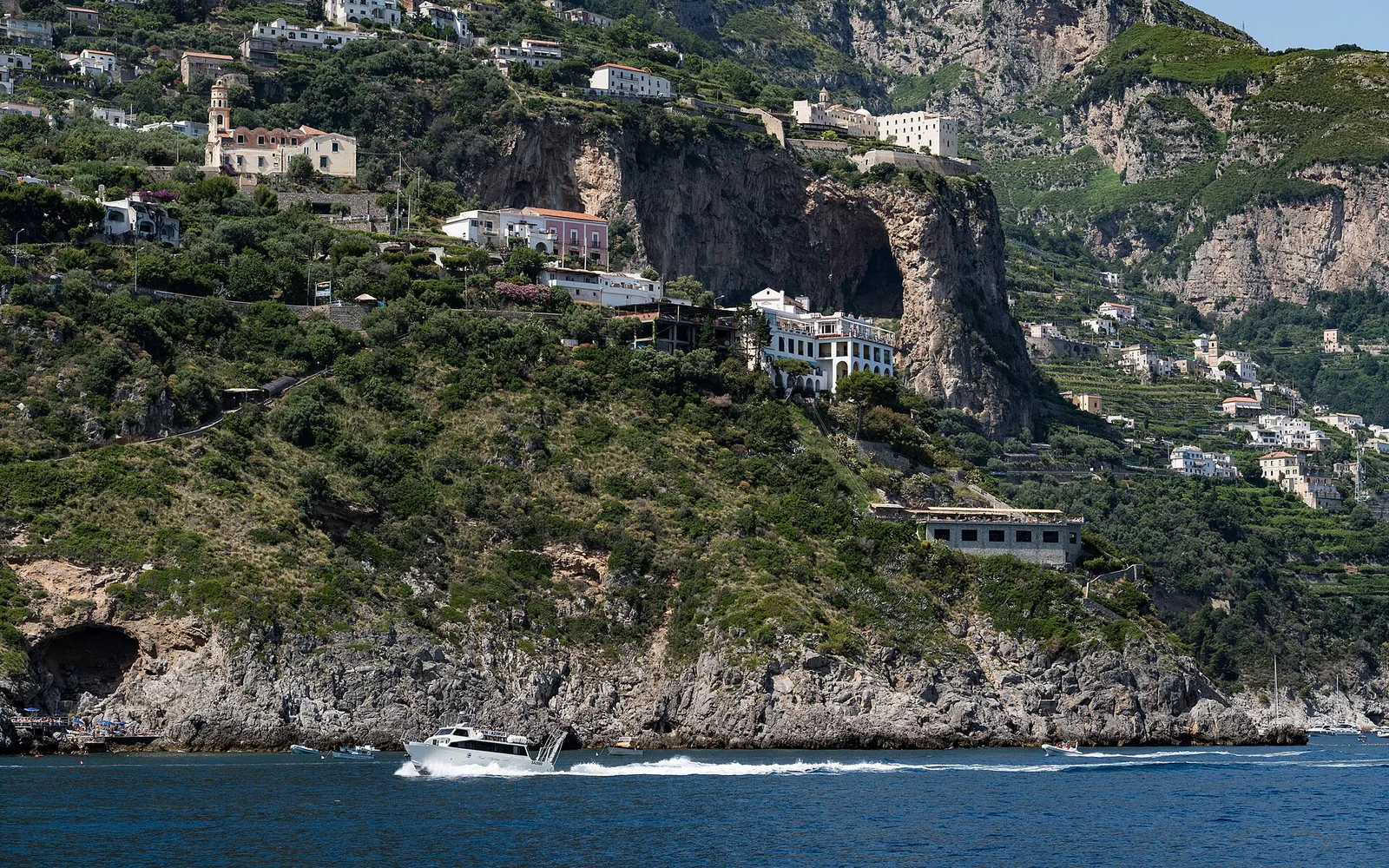 Sailing along the Amalfi Coast cliffs between Amalfi and Positano